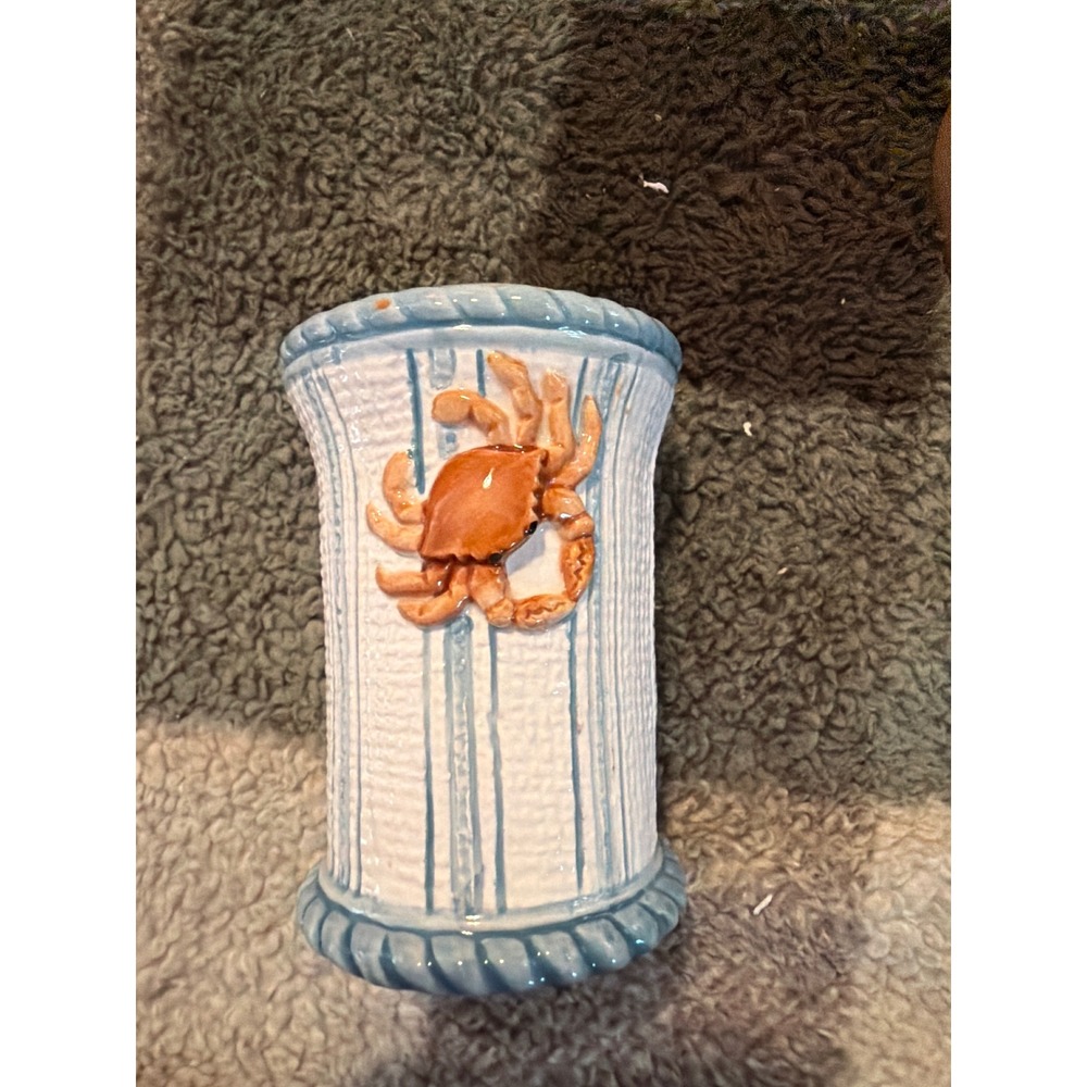 Fitz and Floyd Seaboard Crab Pepper‎ Shaker Coastal Blue White Ceramic Vintage
